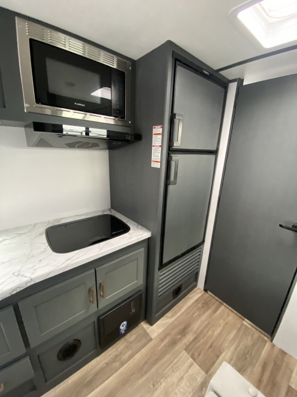 2022 BULLET BY KEYSTONE 1700BH Crossfire | Bunkbed | lit queen Main Image