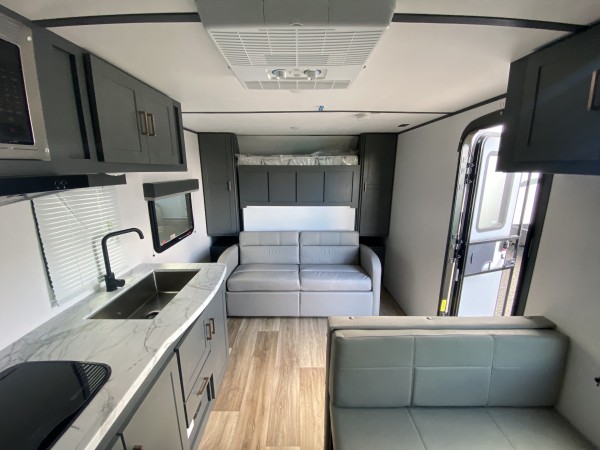 2022 BULLET BY KEYSTONE 2200BH Crossfire | Murphy bed | Bunkbed double Main Image